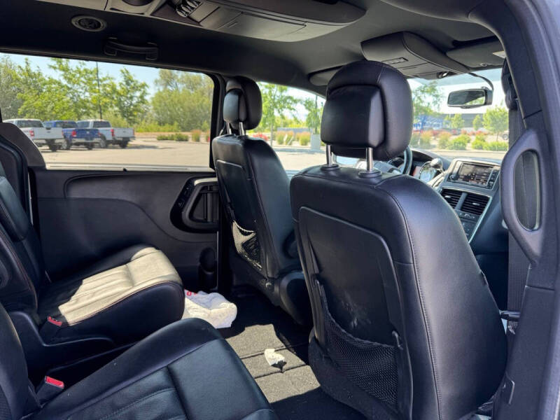 2017 Dodge Grand Caravan GT