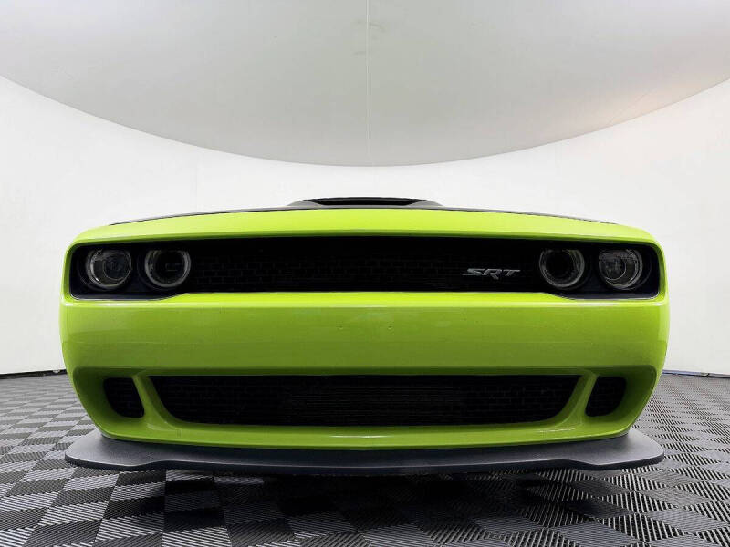 2015 Dodge Challenger SRT Hellcat