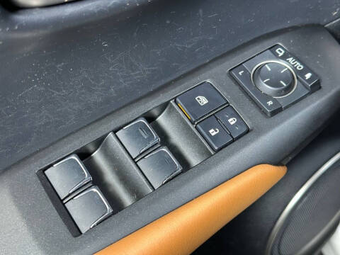 2019 Lexus NX 300