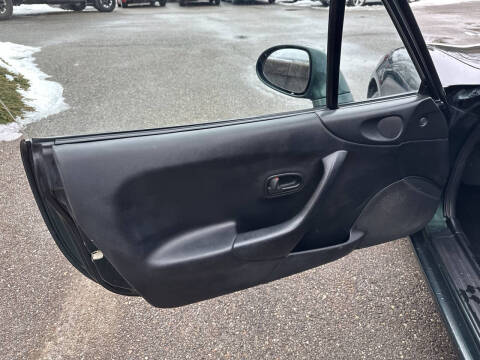 2000 Mazda MX-5 Miata