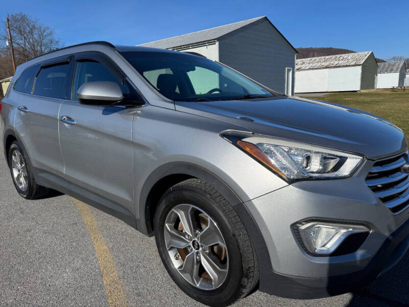 2013 Hyundai Santa Fe GLS's photo