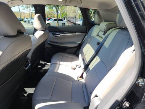 2025 Infiniti QX50 Luxe