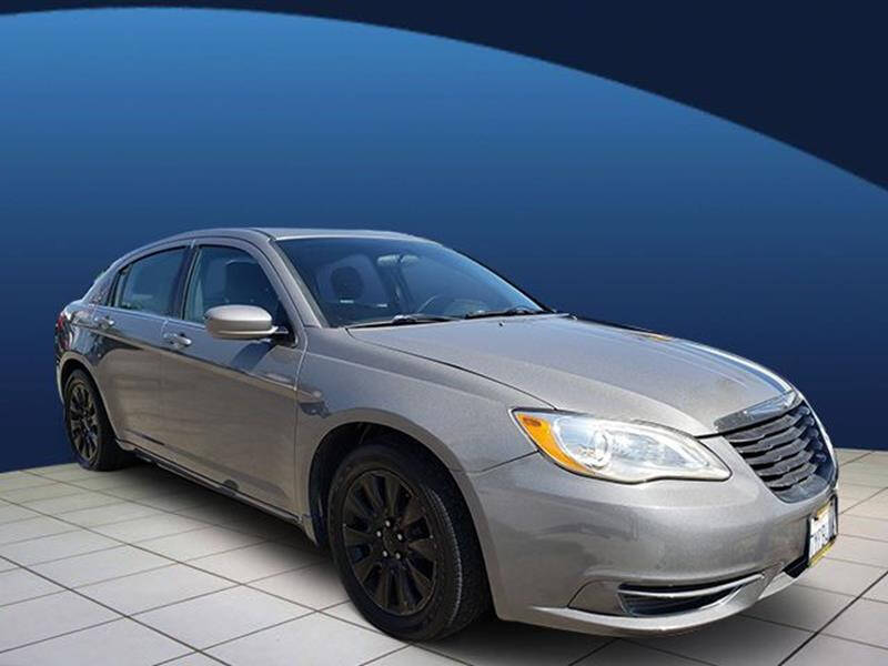 2013 Chrysler 200 LX