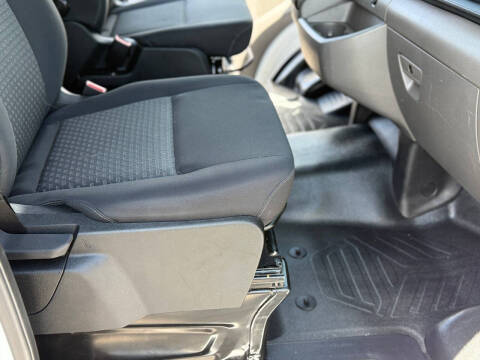 2023 Ford Transit 250