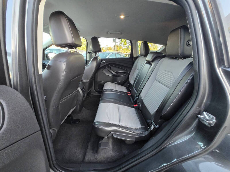 2017 Ford Escape SE