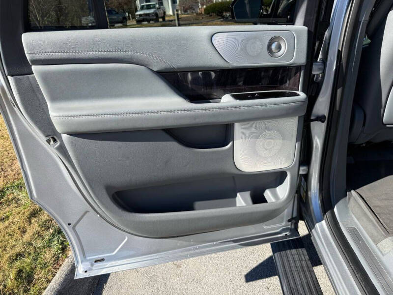 2020 Lincoln Navigator L Reserve