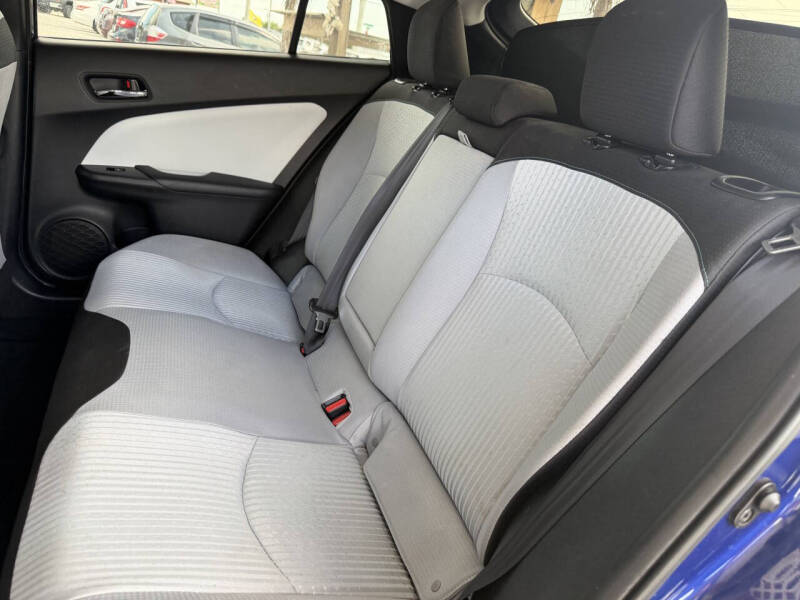2016 Toyota Prius Two Eco