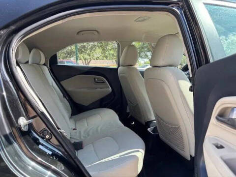 2013 Kia Rio 5-Door LX