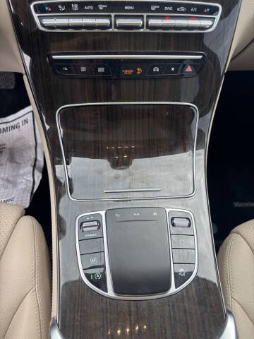 2020 Mercedes-Benz GLC GLC 300