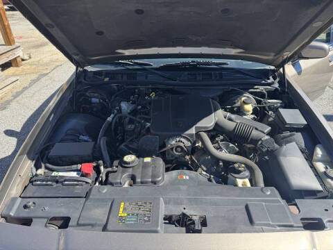 2004 Mercury Grand Marquis GS