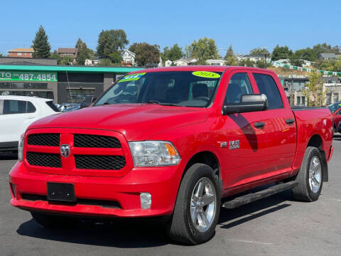 2018 RAM 1500 Express