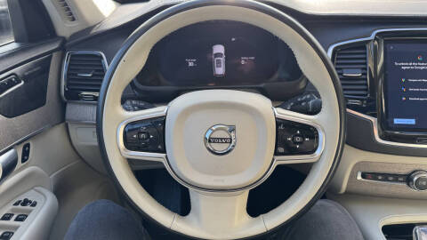 2023 Volvo XC90 Recharge T8 Ultimate Bright Theme 6P