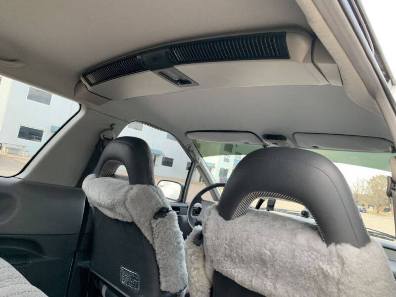 1992 Toyota Previa Deluxe
