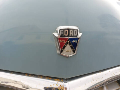 1951 Ford Deluxe