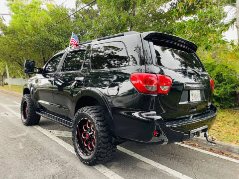 2011 Toyota Sequoia Platinum