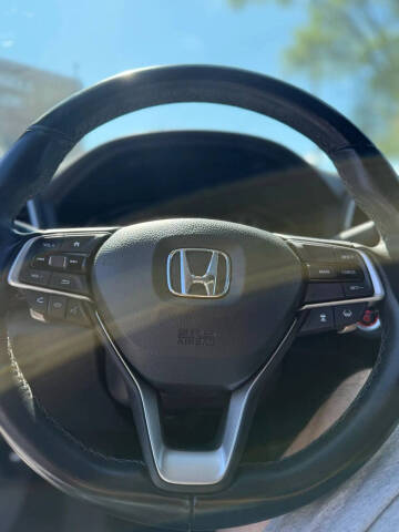 2022 Honda Insight Touring