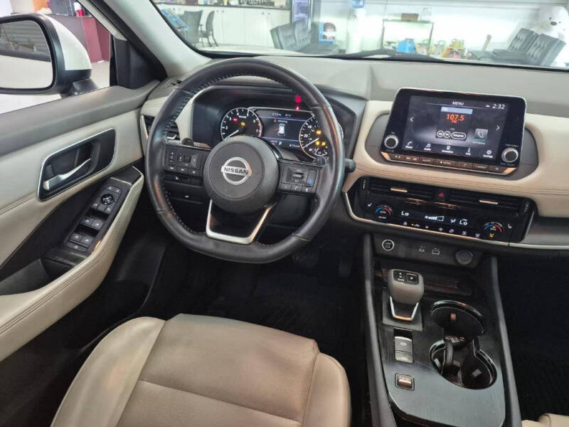 2021 Nissan Rogue SV