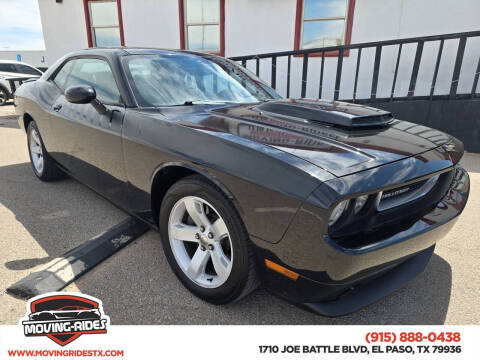 2012 Dodge Challenger R/T Plus Photo