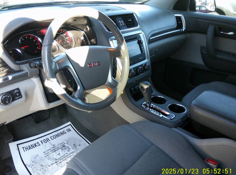 2015 GMC Acadia SLE-2