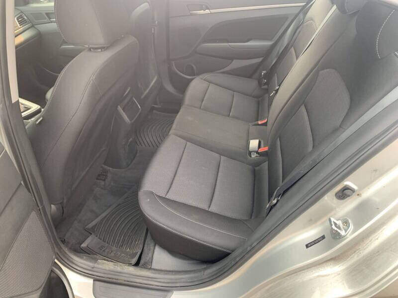 2018 Hyundai Elantra SEL