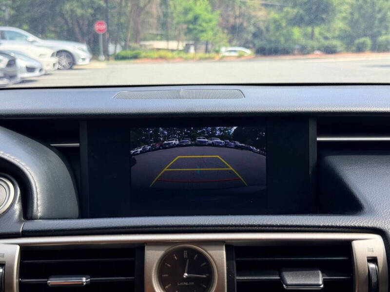 2016 Lexus IS 200t