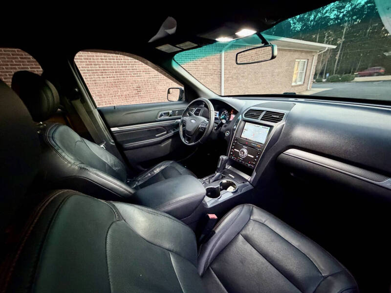 2016 Ford Explorer Sport