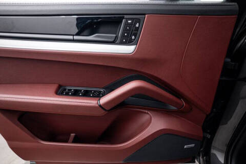 2026 Porsche Cayenne S