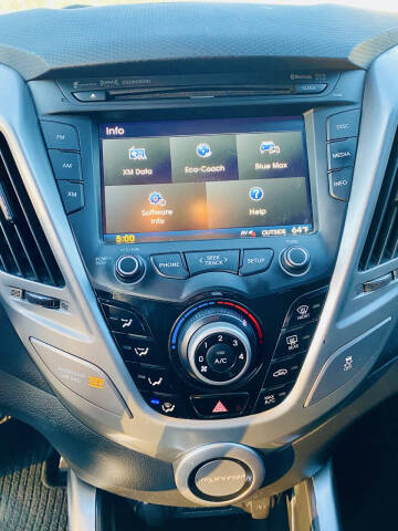 2014 Hyundai Veloster