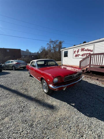 1966 Ford Mustang convertible V8