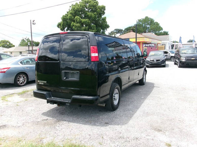 2021 Chevrolet Express LS 3500