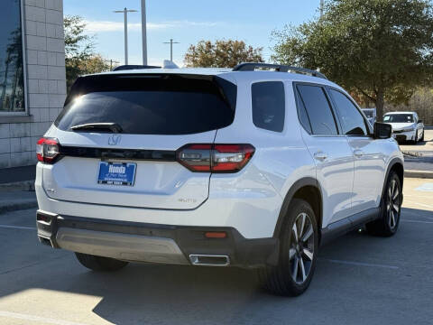 2023 Honda Pilot Elite