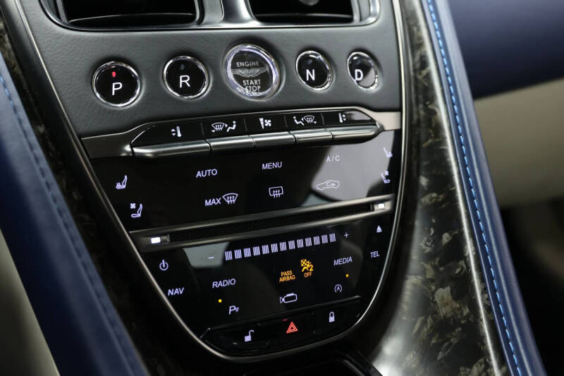 2017 Aston Martin DB11