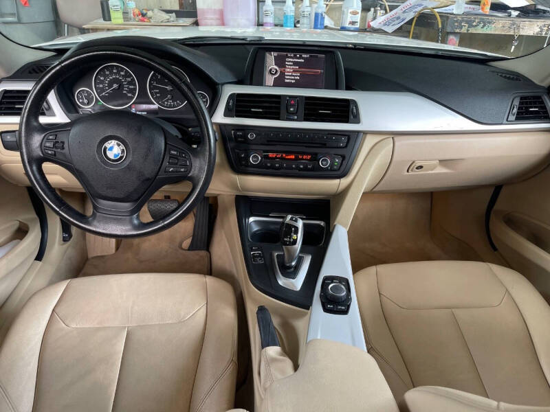 2013 BMW 3 Series 328i xDrive