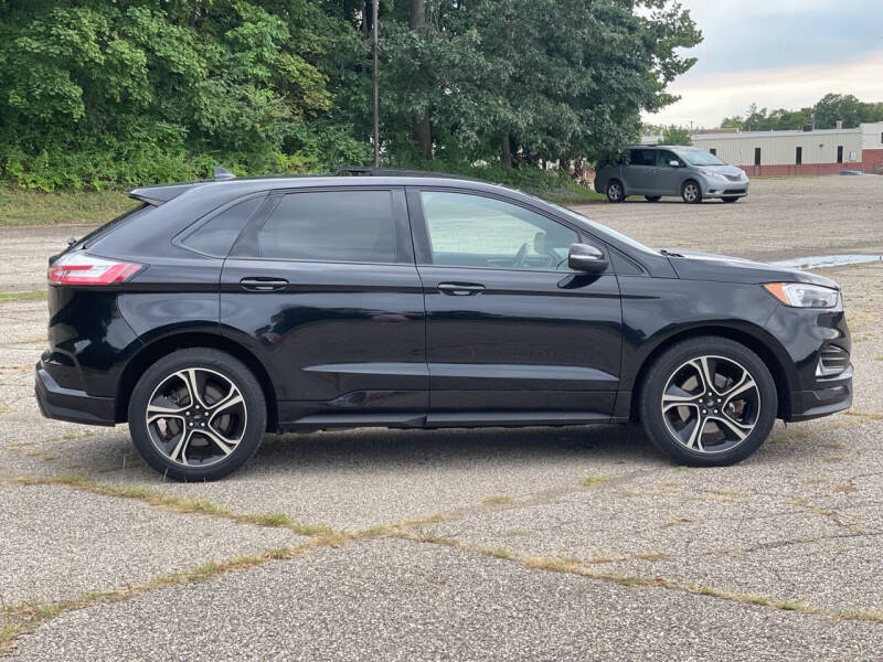 2020 Ford Edge ST