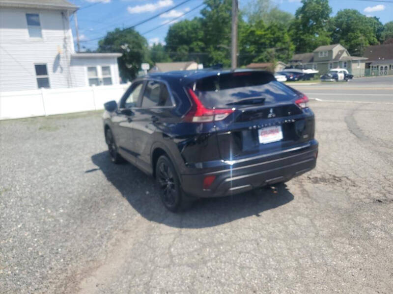 2022 Mitsubishi Eclipse Cross LE