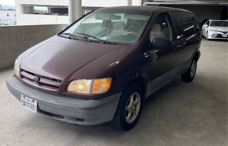 1998 Toyota Sienna for sale at LUCKY MTRS in Pomona CA