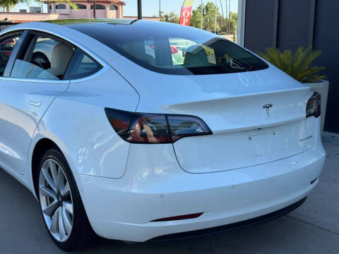 2019 Tesla Model 3 Long Range