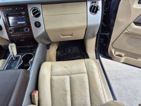 2013 Ford Expedition XLT