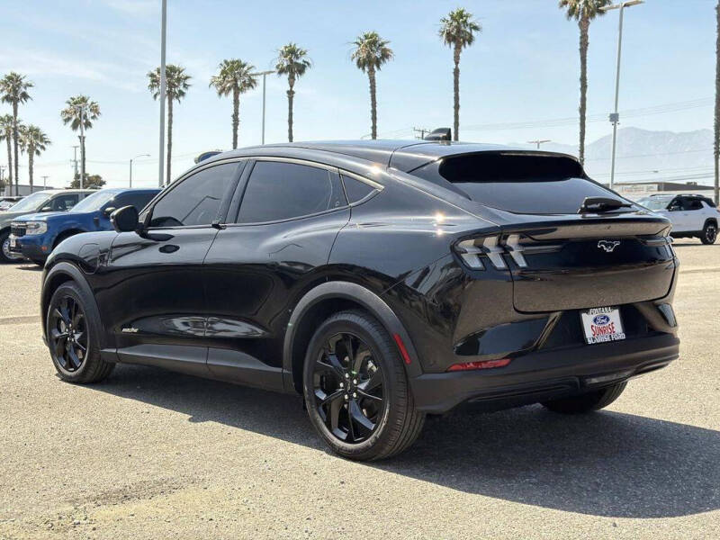 2024 Ford Mustang Mach-E Select