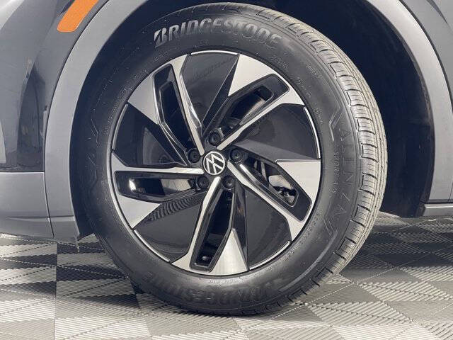 2022 Volkswagen ID.4 Pro