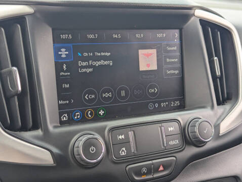 2023 GMC Terrain SLT