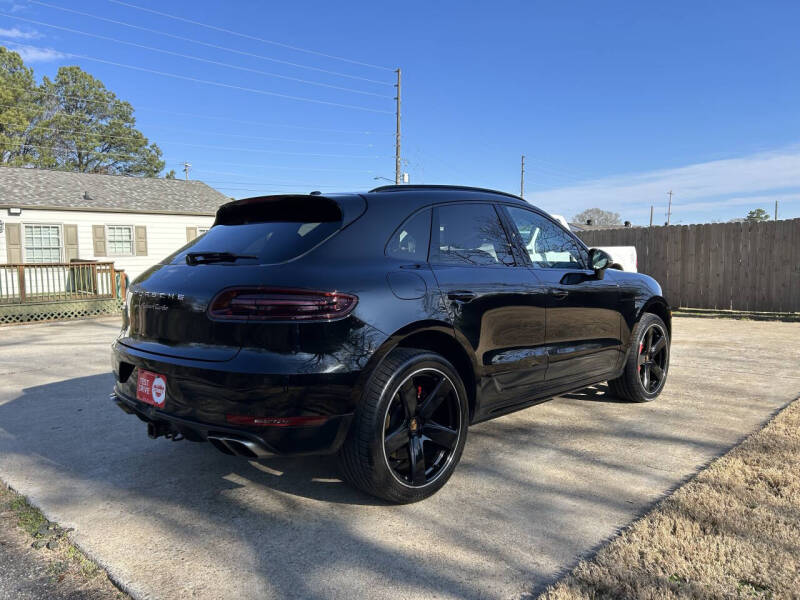 2016 Porsche Macan Turbo