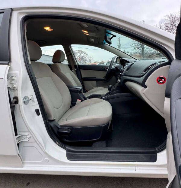 2012 Kia Forte5 EX