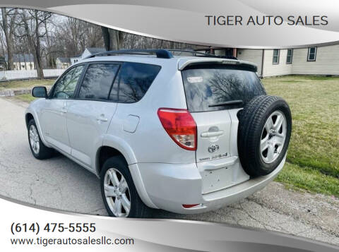 2007 Toyota RAV4 for sale at Tiger Auto Sales in Columbus OH