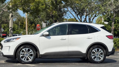 2022 Ford Escape SEL