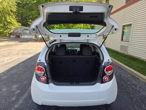 2015 Chevrolet Sonic LT Auto