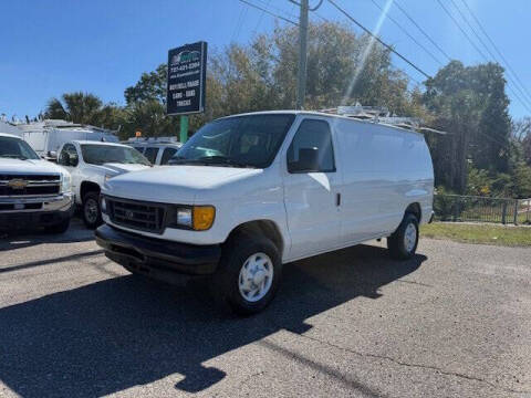 2004 Ford E-Series E-350 SD