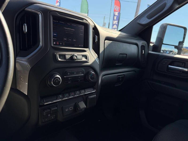 2023 Chevrolet Silverado 2500HD Custom