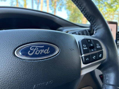 2024 Ford Explorer XLT