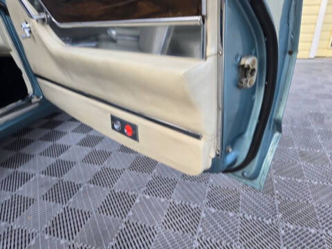 1964 Ford Thunderbird